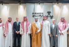 وزير الاتصالات وتقنية المعلومات يزور أرماح الرياضية ويشيد بالتحول الرقمي