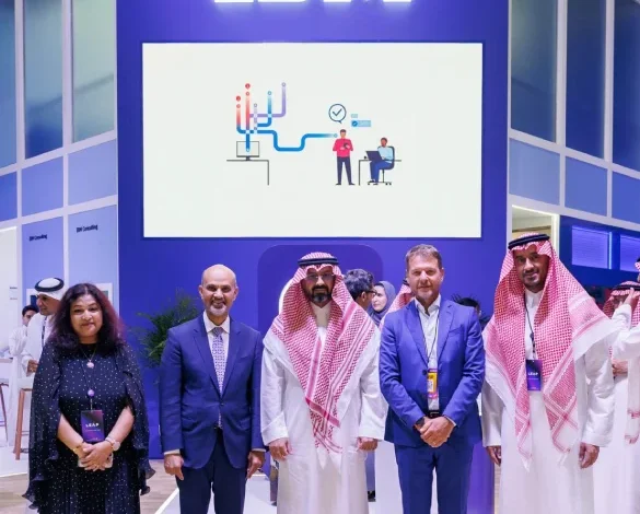 مرافق و IBM توحدان جهودهما لتسريع التحول الرقمي وتطوير تجربة الموظفين