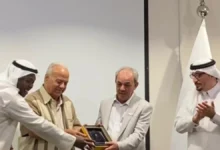 مركز ينير الكون يوقع اتفاقية شراكة فنية مع الفنان علاء مرسي بحضور نخبة من نجوم الفن
