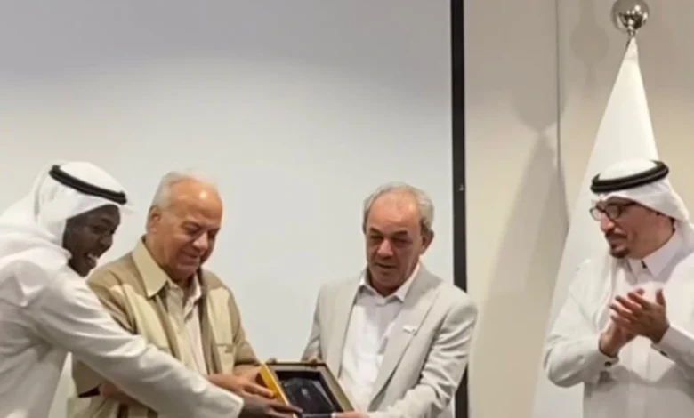 مركز ينير الكون يوقع اتفاقية شراكة فنية مع الفنان علاء مرسي بحضور نخبة من نجوم الفن